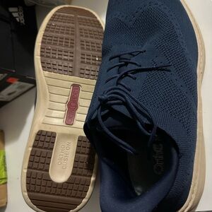 Orthofeet Men's Navy Sneakers